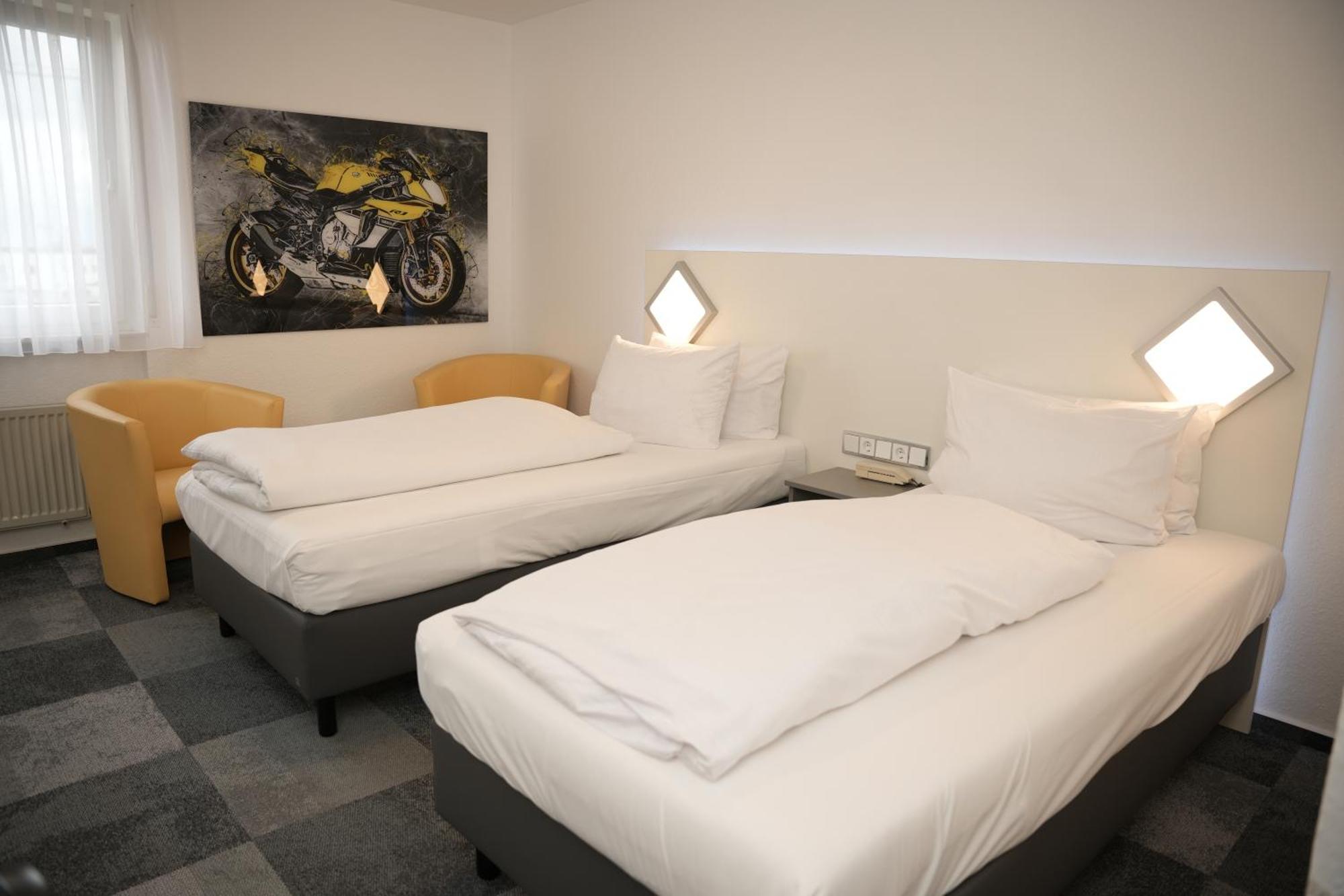 Weber Hotel מאנהיים מראה חיצוני תמונה